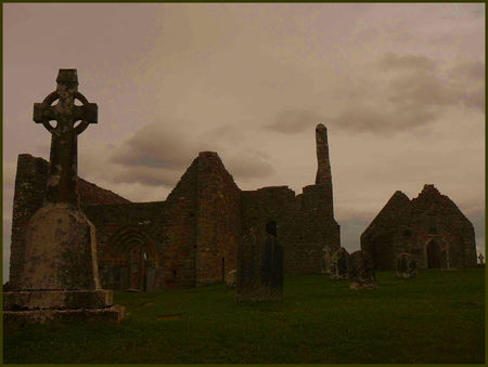 clonmacnoise_1