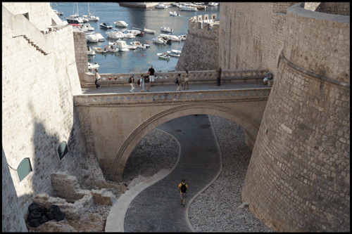 2011_10_15_Where_is_Marc_Dubrovnik_GIF_1