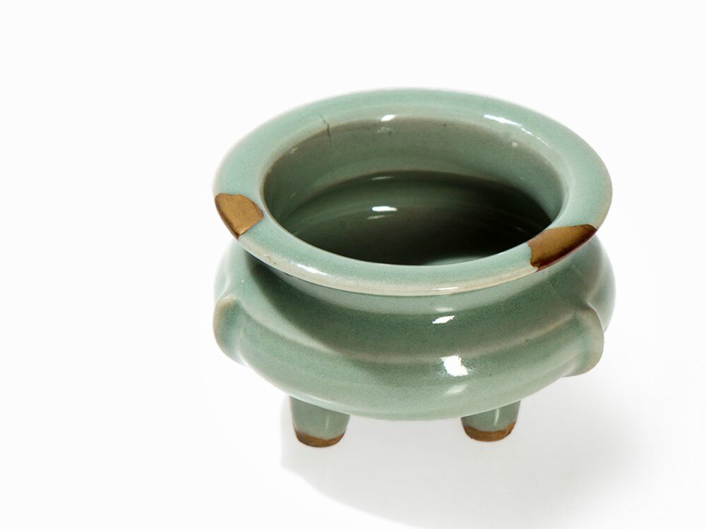 Longquan Celadon Tripod Censer, Southern Song Dynasty (1127