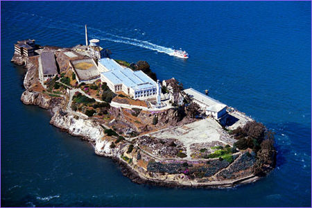 esca_alcatraz_l