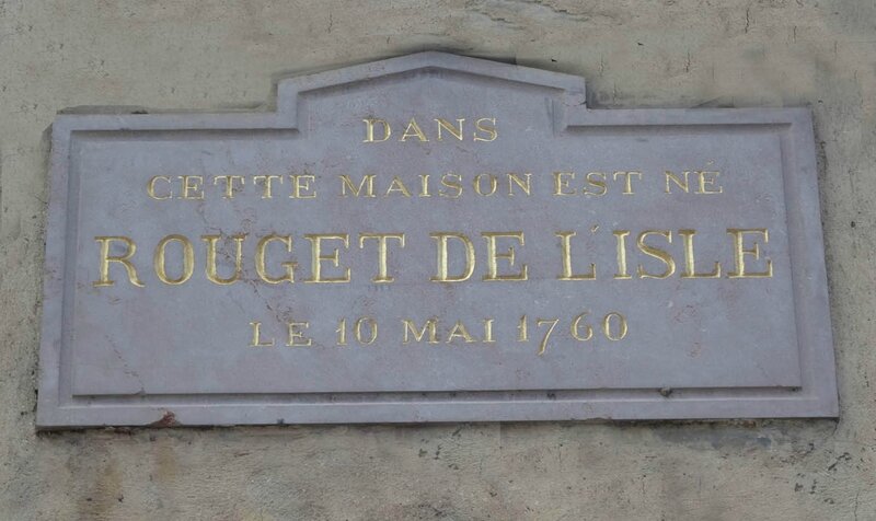 Plaque sur la maison