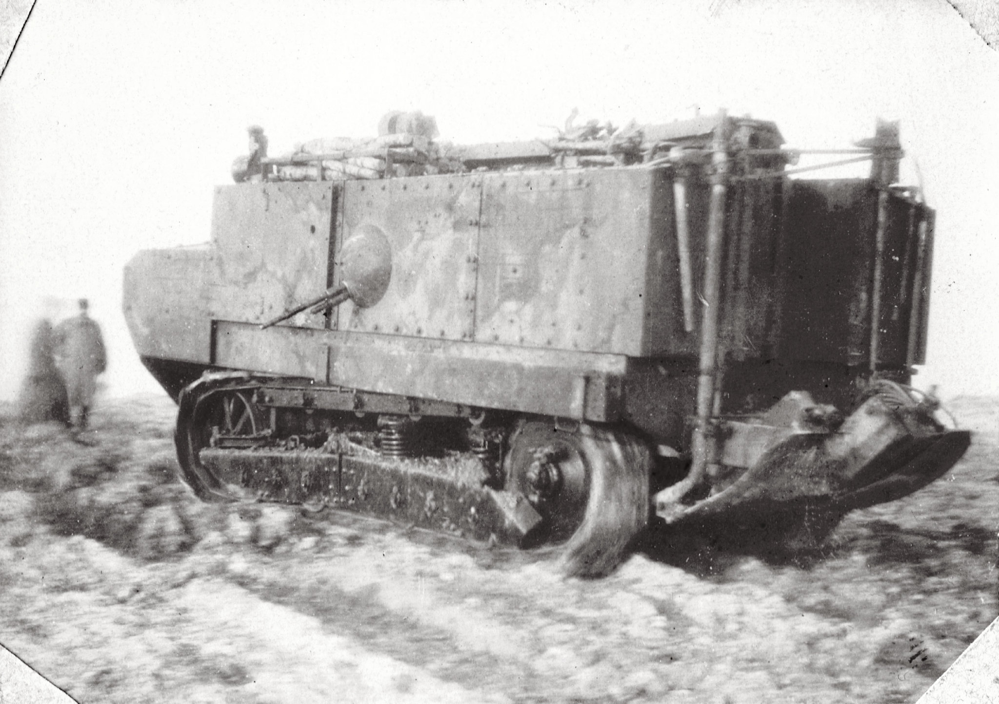 Album R. Verney p.195 gauche haut