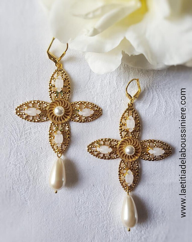 BO Duchesse (blanc perle) - 50 € sur clip ou pour oreilles percées