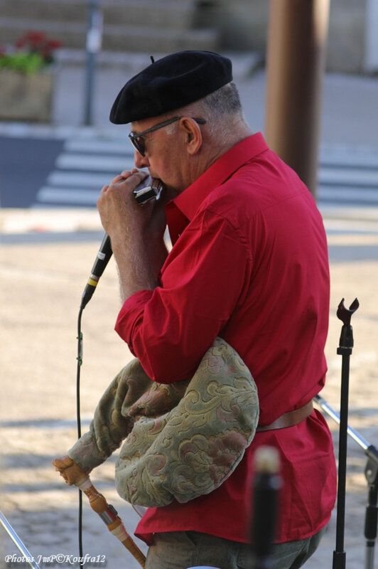 Photos JMP©Koufra 12 - Le Caylar - Los Musicaires del Castèl - 14072019 - 0354