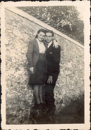 Roger_et_Suzanne___Puisieulx_Juillet_1947