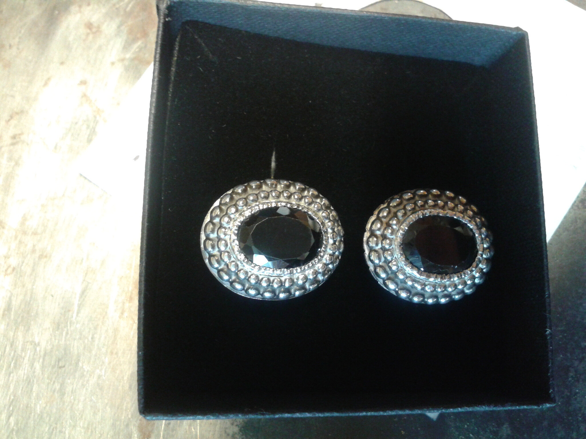 boutons de manchette
