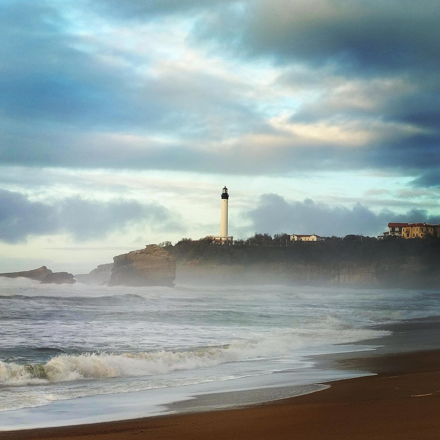 Biarritz, la Grande plage,le phare, février 2022, insta (64)
