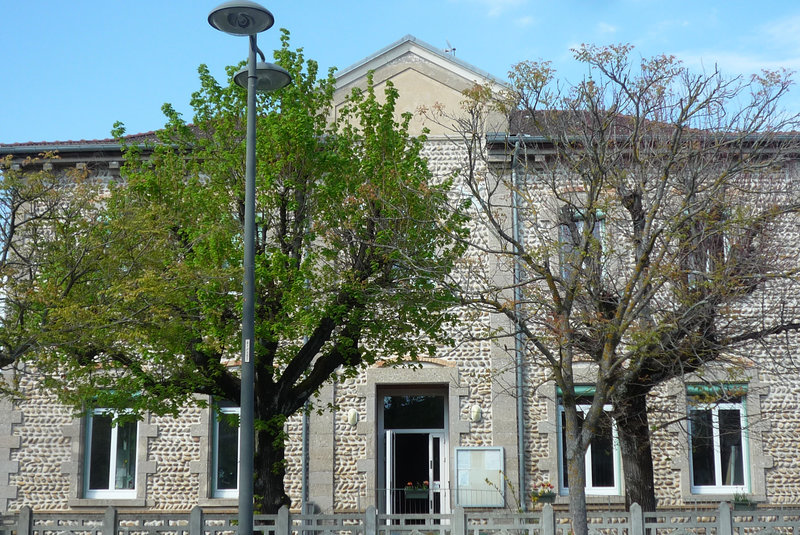 P1990073