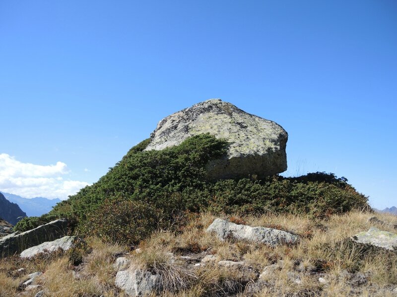 Parc naturel du Néouvielle, Sarrat de Lagues, rocher étrange