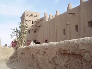une entrée latérale Mosquée de DJENNÉ Mali