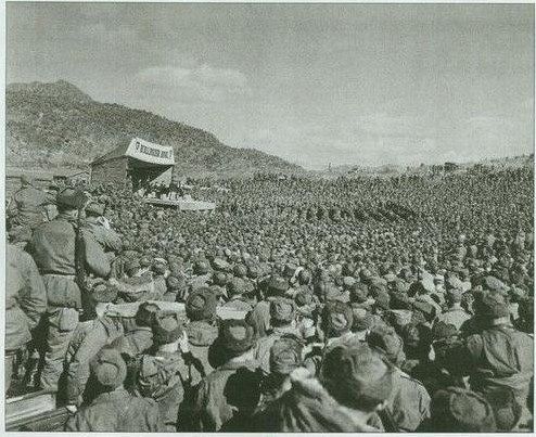 1954-02-18-korea-2nd_division-bulldozer_bowl-010-1