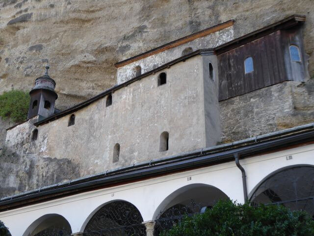 a16