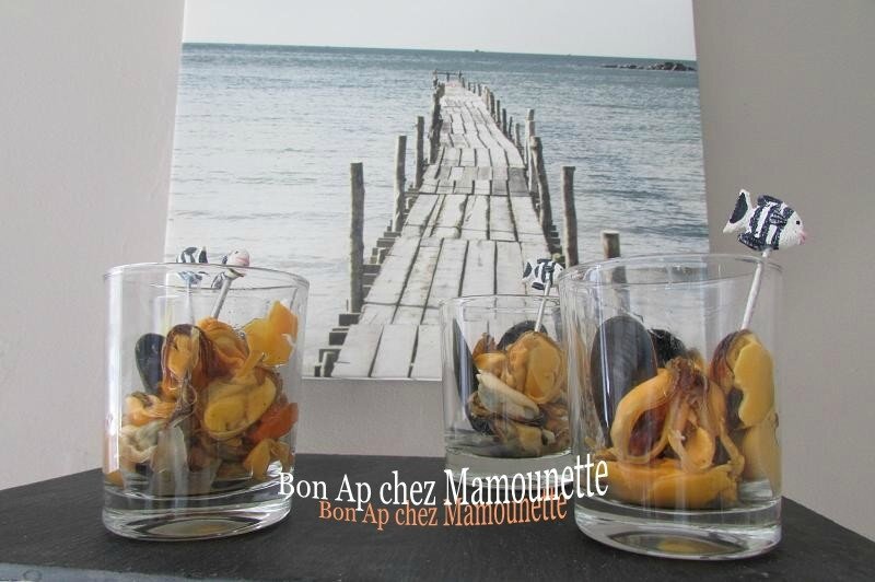 Moules de bouchot du Vivier sur Mer en verrines apéritives 009