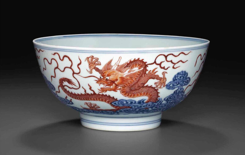 2014_NYR_02830_2151_000(a_rare_iron-red_blue_and_white_dragon_bowl_kangxi_six-character_mark_i) (2)