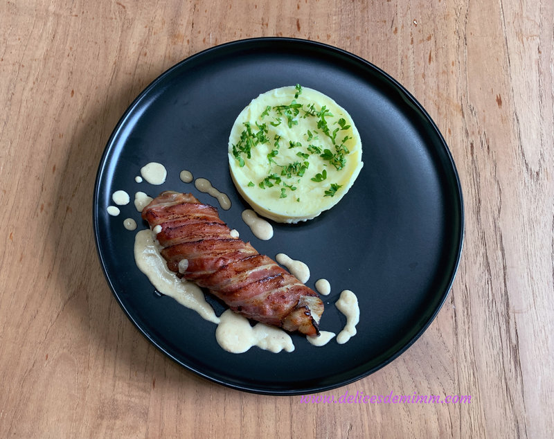 Filet de lieu noir en croûte de lard et crème de parmesan
