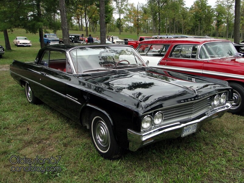 oldsmobile-dynamic-88-coupe-1963-01