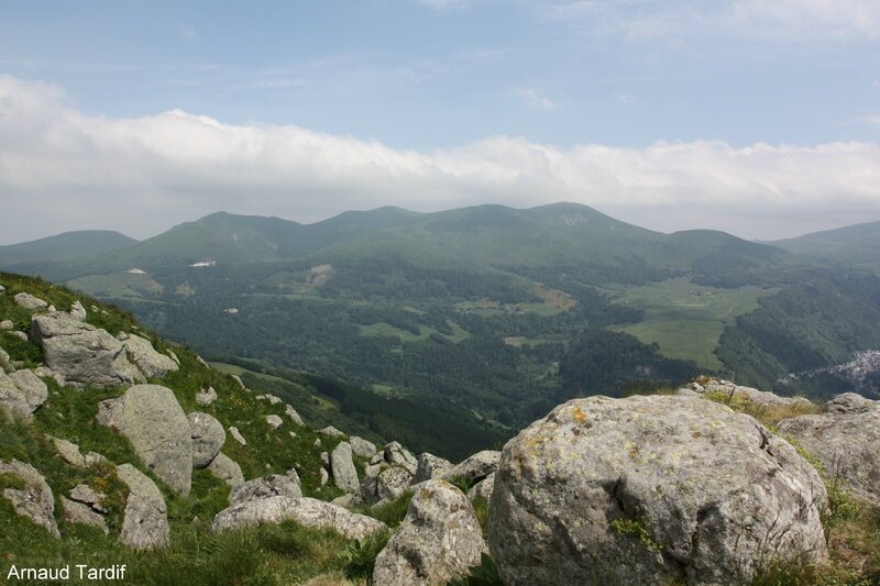 00361 Massif du Sancy - Vue du Puy Gros - GR30 blog