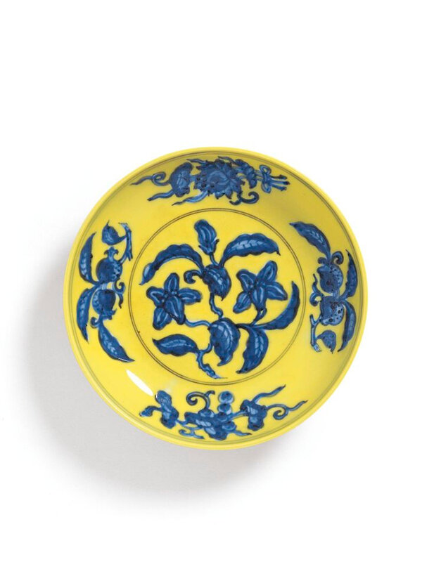 An Underglaze-Blue and Yellow-Enamel 'Gardenia' Dish, Mark and Period of Zhengde 