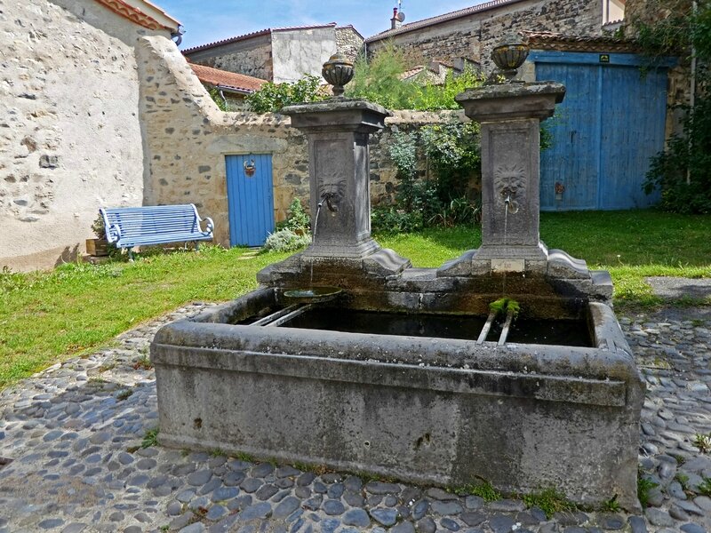 P1030624-001