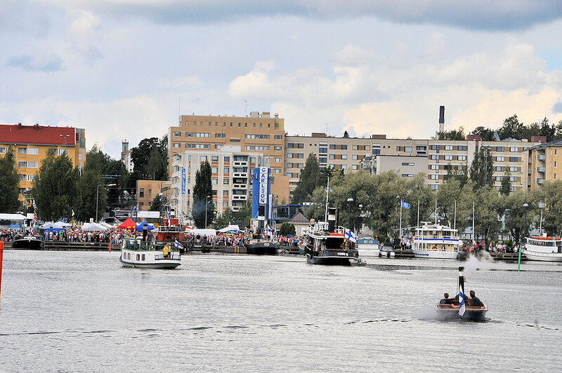 Défilé_de_navires_à_vapeur_Mikkeli_Finlande_ (25)