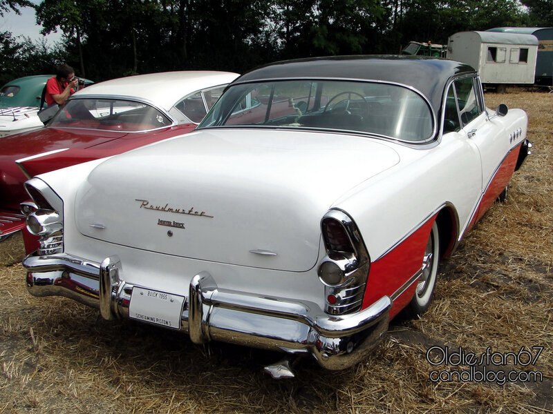 buick-roadmaster-riviera-hardtop-coupe-1955-02