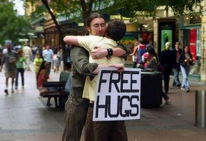 free_hugs