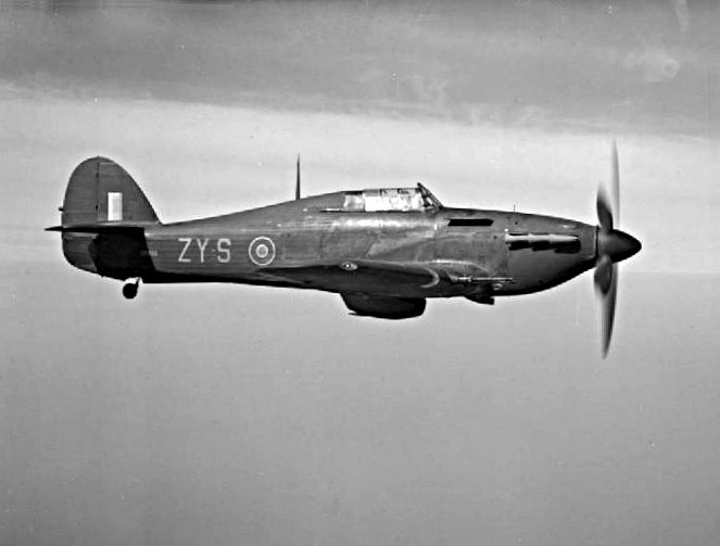 Hurricane_IIC_247_Sqn_RAF_in_flight_c1942