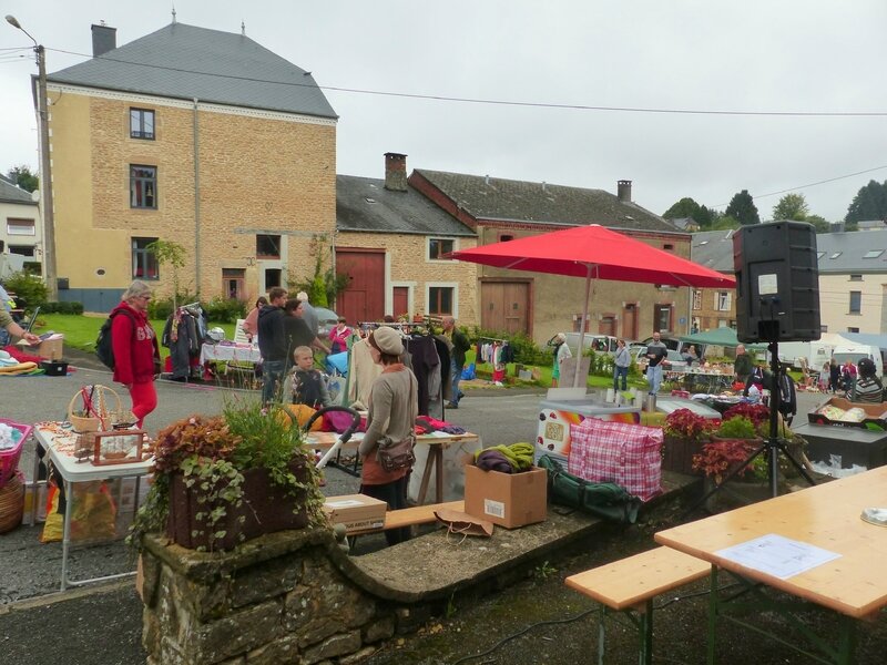 brocante 2017 sainte cecile et pin (102)