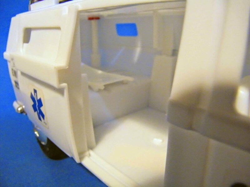 JB 00423