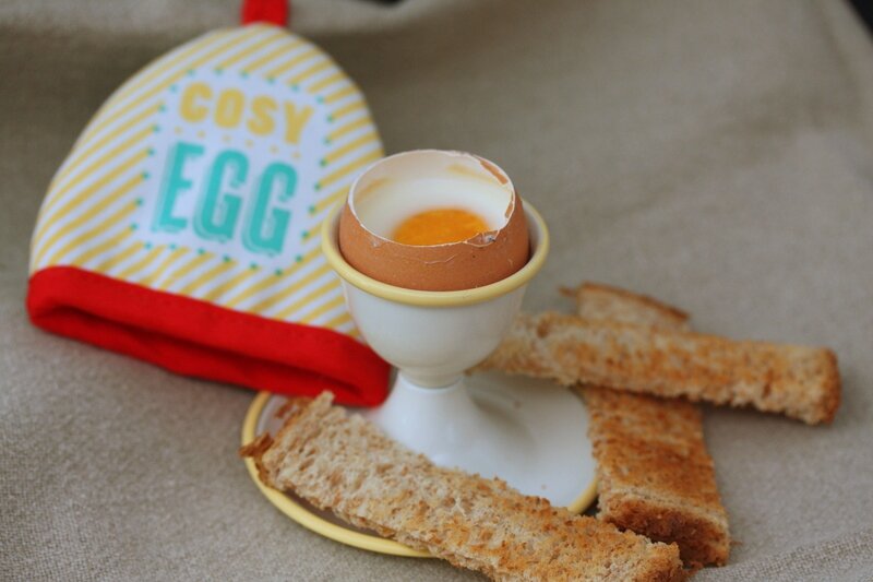 oeufs a la coque et mouillettes