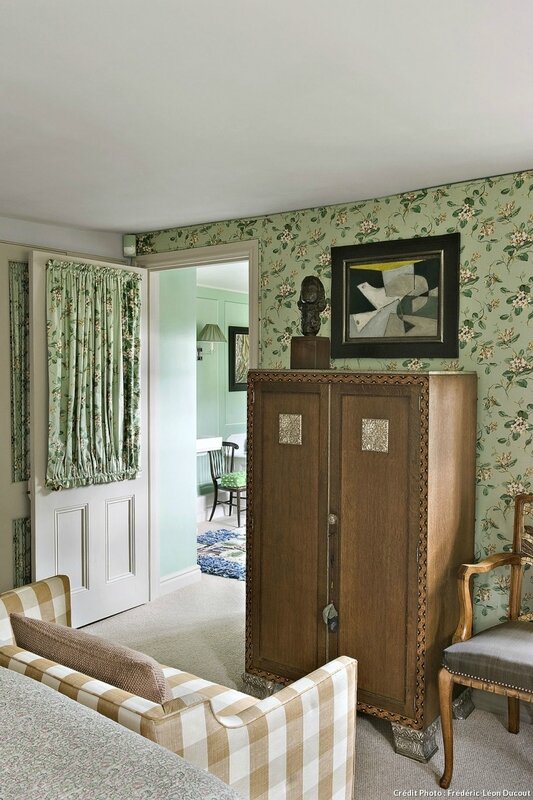 m68_cottage_chambre_armoire_fld