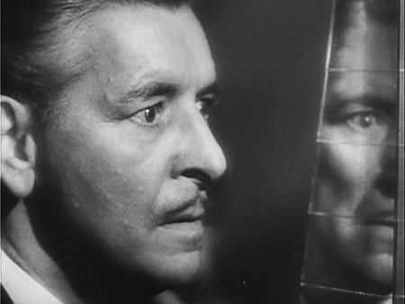 adoublelife1947sc04