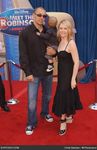 melissa_joan_hart_meet_the_robinsons_world_premiere_1fPXHA