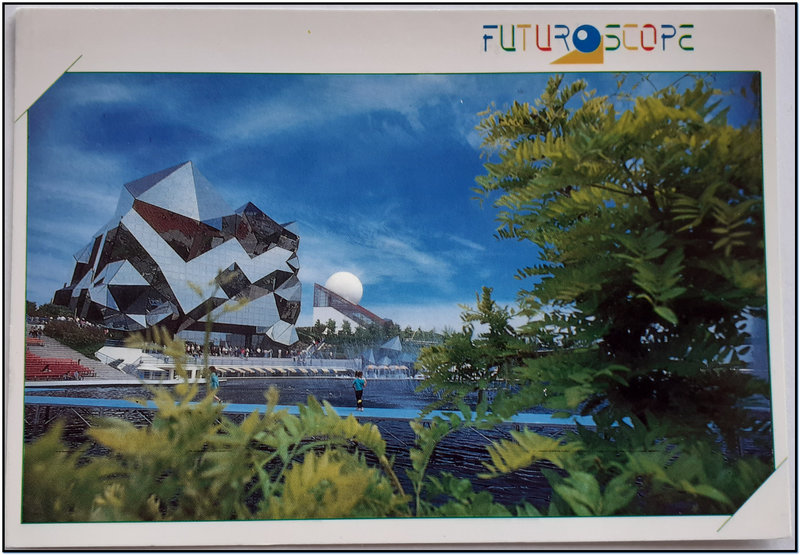 Jaunay V - Futuroscope - Kinémax et le pavillon