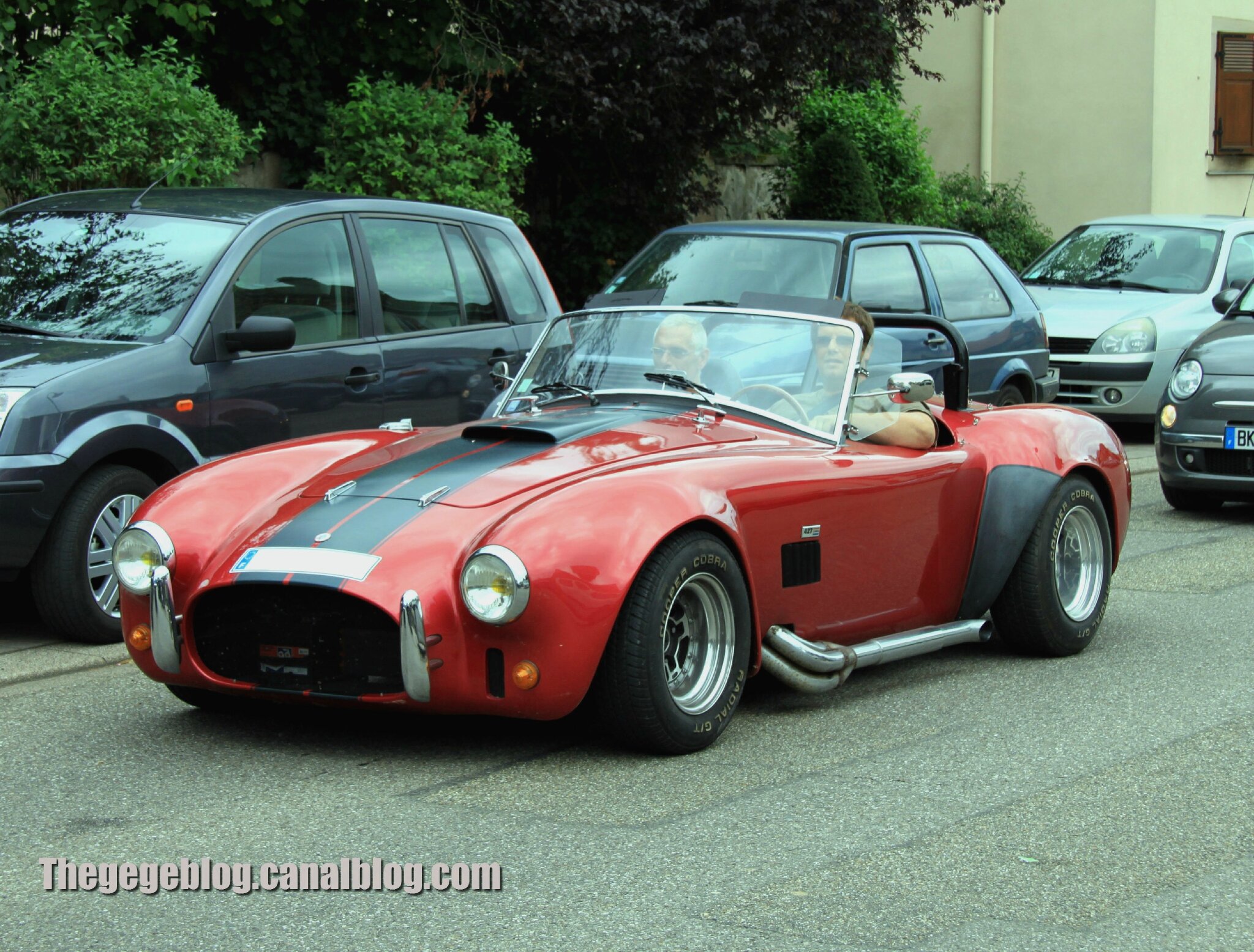 Ac cobra 427 replique (Retrorencard aout 2012) 01