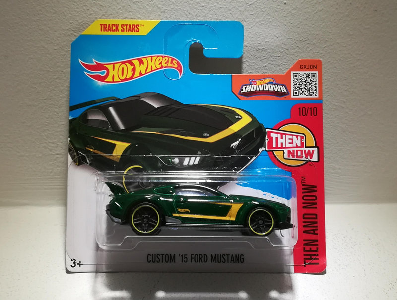 Ford Mustang Custom de 2015 (Hotwheels)