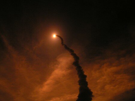 STS_116_Discovery_3_023_