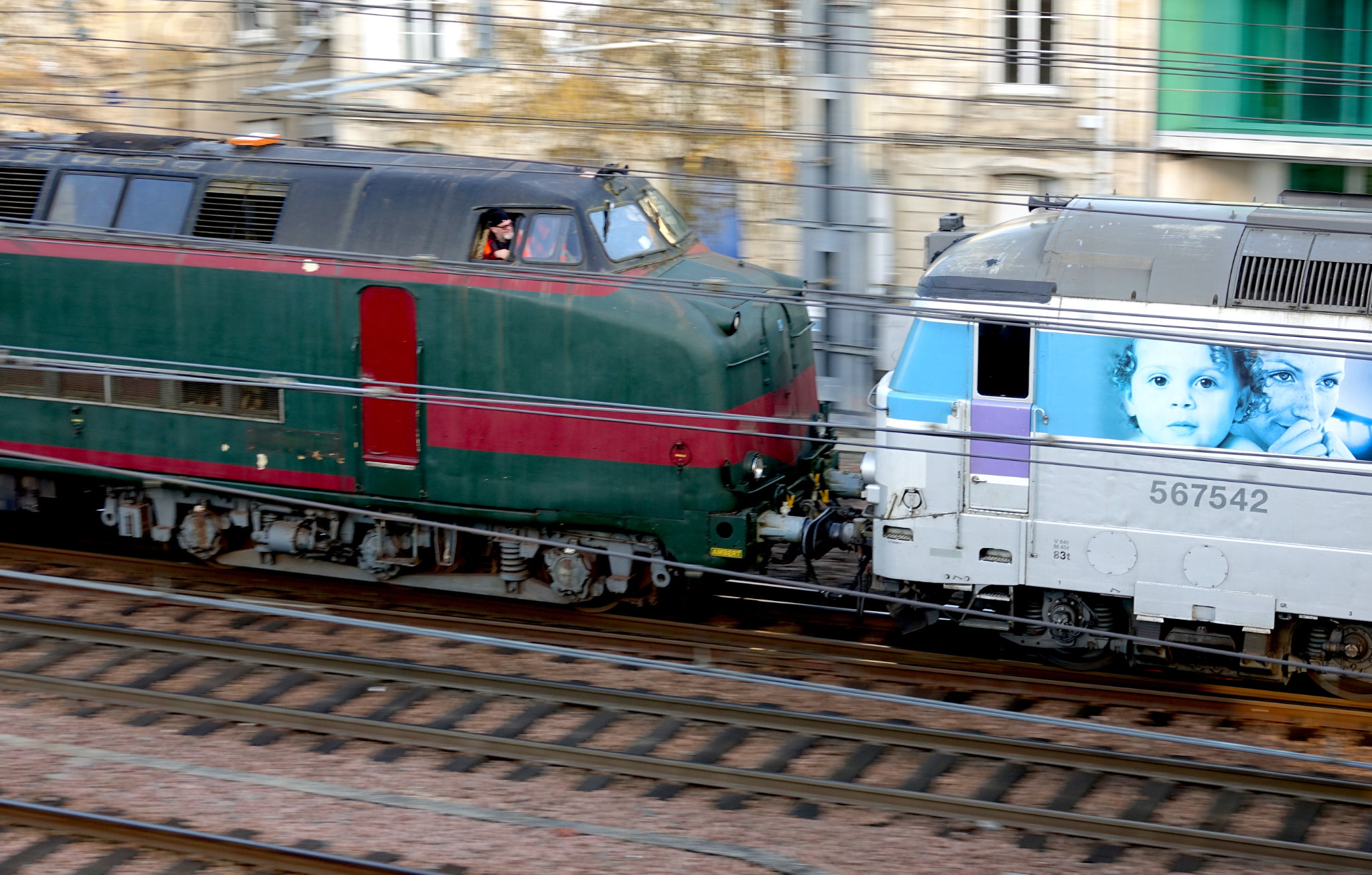 BB 67542 En Voyage emmenant la CC65005, Bordeaux