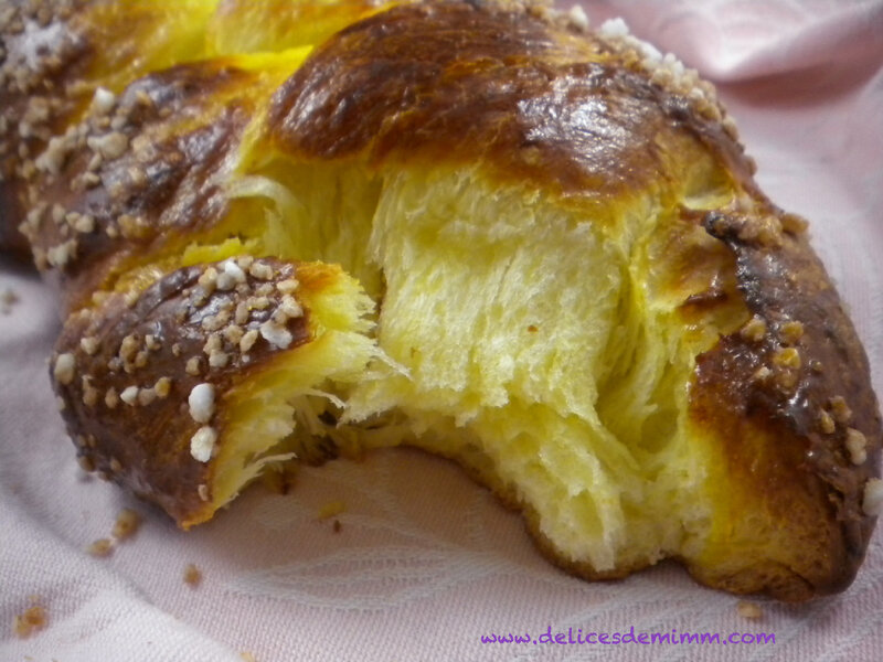 Brioche tressée au sucre 5