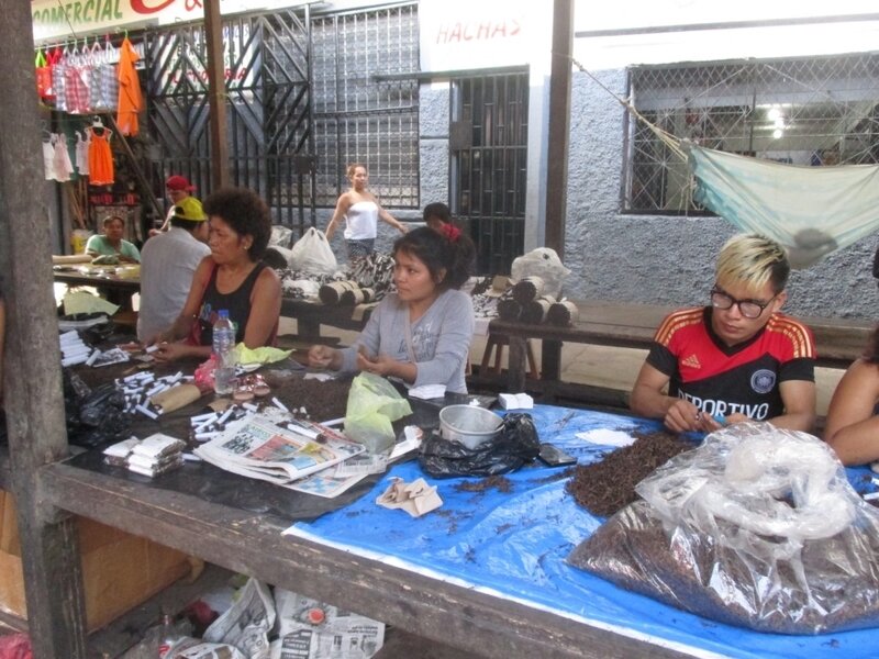 193 Rouleurs de tabac Iquitos