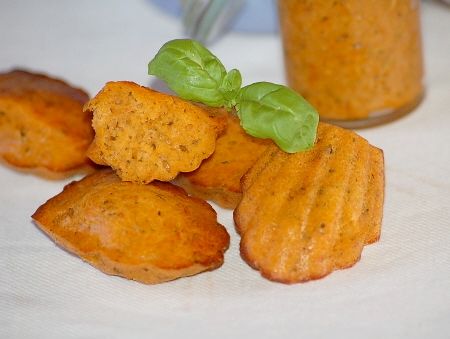 Madeleines_au_pesto_rosso_040