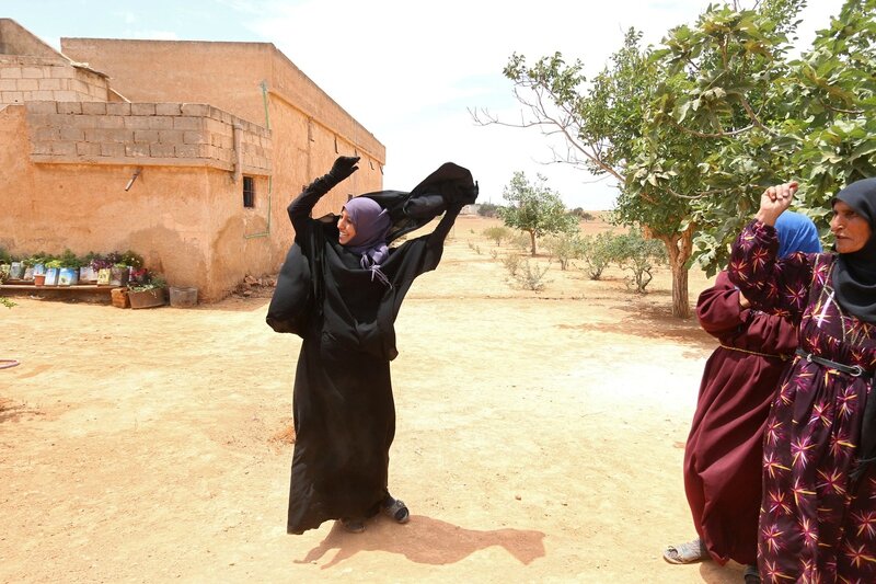 femme-syrienne-voile-daech-1