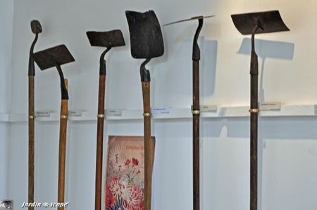 Binette-sarcloir-pelle-bêche