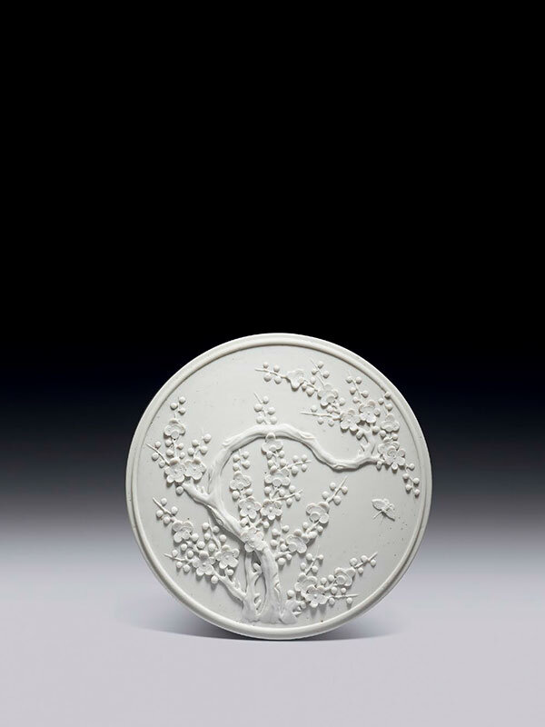 Carved_biscuit_porcelain_ink_stone_and_cover__Qing_Dynasty__Daoguang_Guangxu_period__1821_1908_