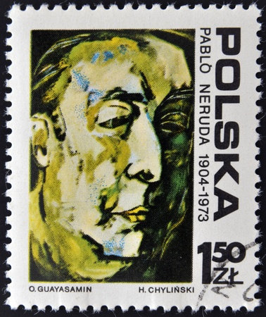 12971518-pologne-circa-1973-un-timbre-imprimé-en-pologne-montre-le-portrait-de-pablo-neruda-par-oswaldo-guaya[1]