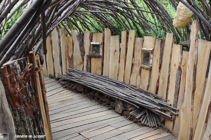 Banc fait de branches, vu à Chaumont sur Loire