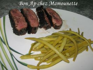 Magret_de_canard_au_bbq_et_aux_haricots_jaunes_du_jardin_002