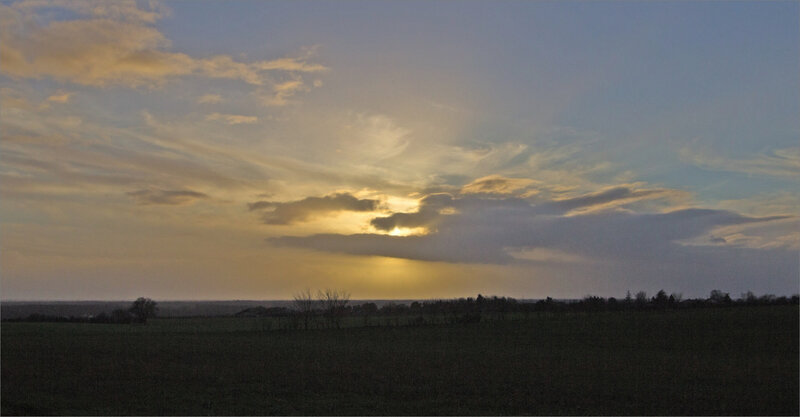 Tempête Bella soir paysage 281220 3 ym nuages croque soleil