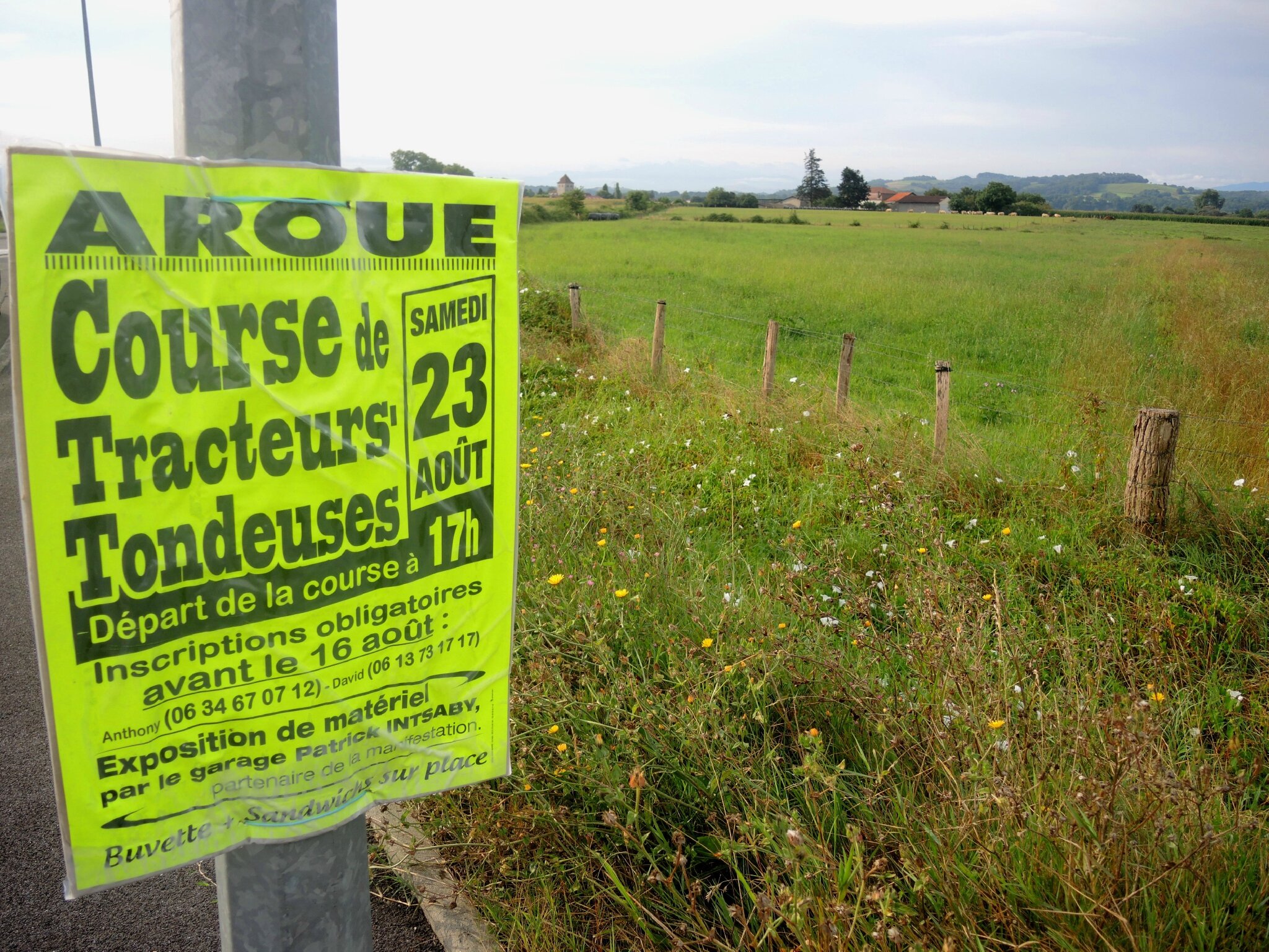 Aroue, affiche (64)