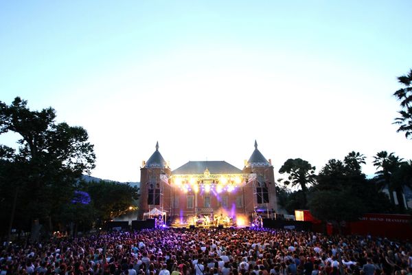 chateau
